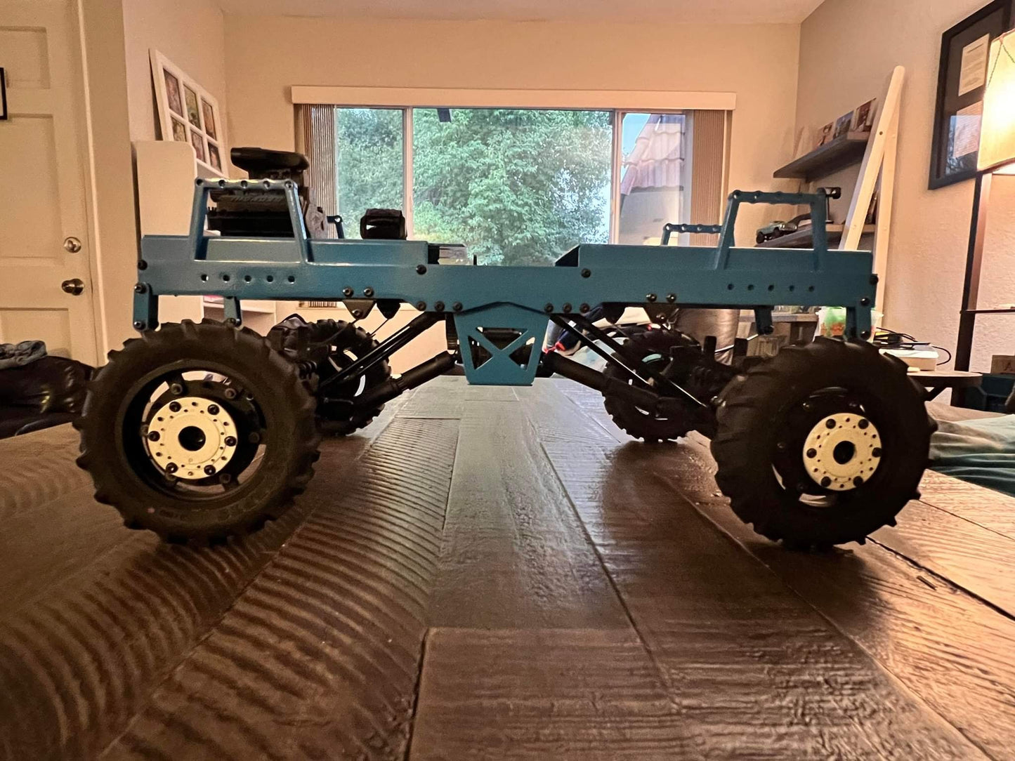 BMRC-STAGE2 - ShaftSquatch Stage2 Chassis image 1