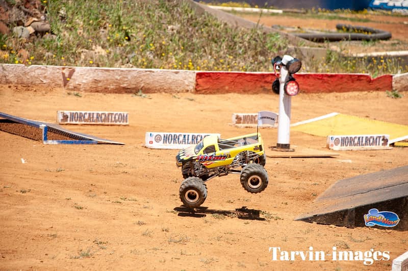 BMRC-AXGLAD - GLADIATOR CHASSIS image 2
